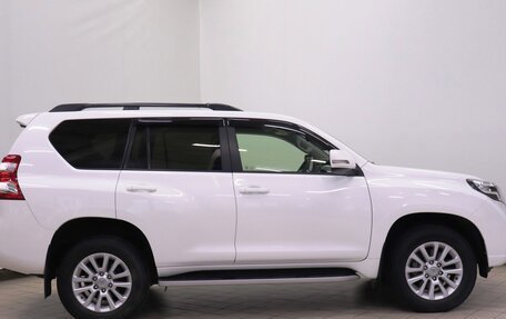 Toyota Land Cruiser Prado 150 рестайлинг 2, 2014 год, 3 600 000 рублей, 4 фотография