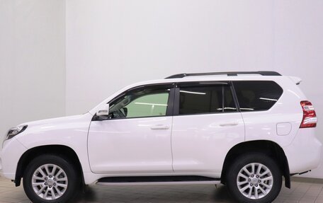 Toyota Land Cruiser Prado 150 рестайлинг 2, 2014 год, 3 600 000 рублей, 8 фотография