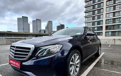 Mercedes-Benz E-Класс, 2018 год, 2 500 000 рублей, 1 фотография