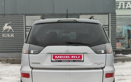 Mitsubishi Outlander III рестайлинг 3, 2011 год, 1 300 000 рублей, 16 фотография