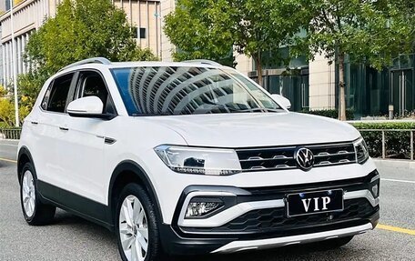 Volkswagen T-Cross I, 2021 год, 1 680 000 рублей, 11 фотография