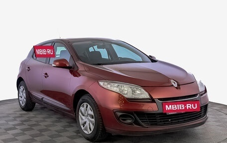 Renault Megane III, 2014 год, 945 000 рублей, 3 фотография