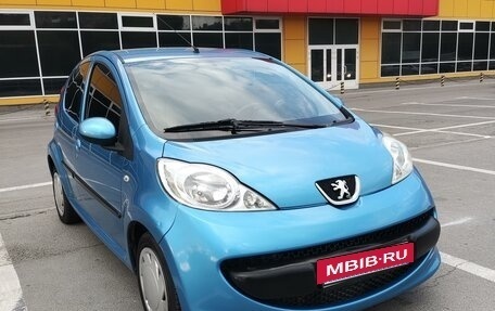 Peugeot 107 I рестайлинг, 2008 год, 635 000 рублей, 3 фотография