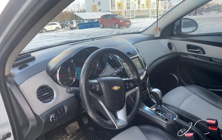 Chevrolet Cruze II, 2013 год, 970 000 рублей, 5 фотография