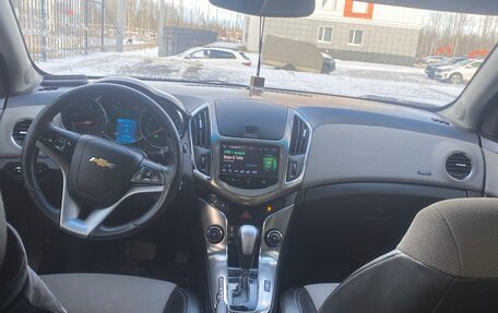 Chevrolet Cruze II, 2013 год, 970 000 рублей, 7 фотография