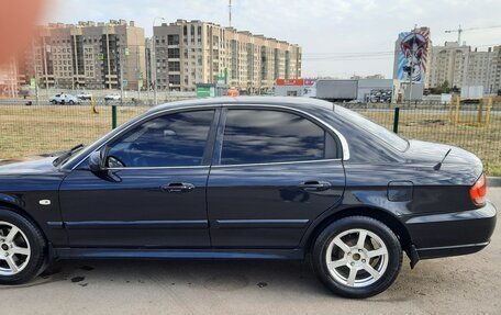 Hyundai Sonata IV рестайлинг, 2004 год, 500 000 рублей, 5 фотография