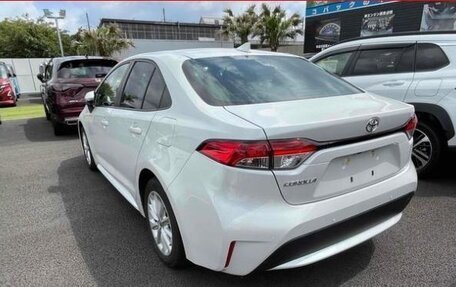 Toyota Corolla, 2022 год, 1 600 000 рублей, 5 фотография