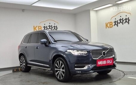 Volvo XC90 II рестайлинг, 2021 год, 5 610 000 рублей, 2 фотография