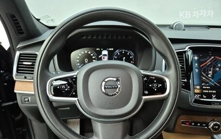 Volvo XC90 II рестайлинг, 2021 год, 5 610 000 рублей, 7 фотография