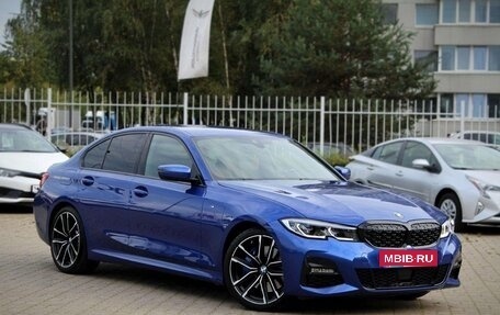 BMW 3 серия, 2021 год, 3 590 000 рублей, 2 фотография