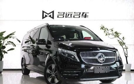 Mercedes-Benz V-Класс, 2021 год, 6 953 157 рублей, 22 фотография