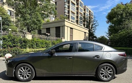 Mazda 3, 2021 год, 1 590 000 рублей, 4 фотография