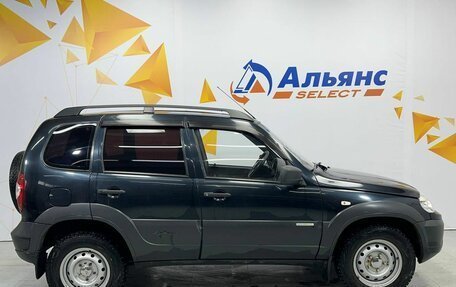 Chevrolet Niva I рестайлинг, 2015 год, 700 000 рублей, 2 фотография