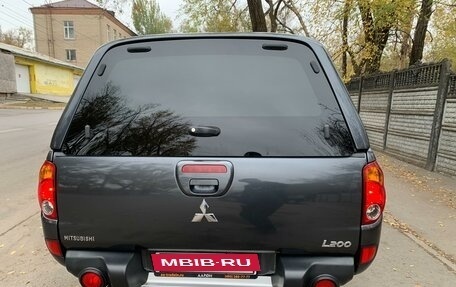 Mitsubishi L200 IV рестайлинг, 2011 год, 1 550 000 рублей, 9 фотография