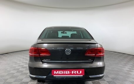 Volkswagen Passat B7, 2014 год, 1 320 000 рублей, 6 фотография