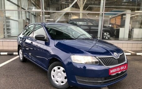 Skoda Rapid I, 2015 год, 760 000 рублей, 3 фотография