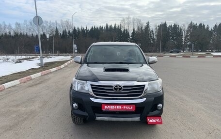 Toyota Hilux VII, 2012 год, 2 400 000 рублей, 1 фотография