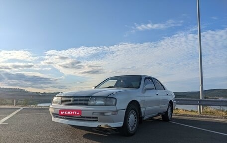 Toyota Crown, 1992 год, 388 000 рублей, 1 фотография