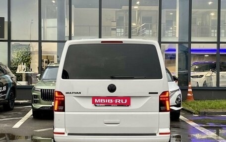 Volkswagen Multivan T6 рестайлинг, 2019 год, 7 359 000 рублей, 6 фотография