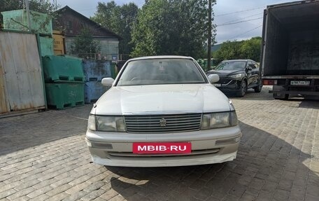 Toyota Crown, 1992 год, 388 000 рублей, 2 фотография