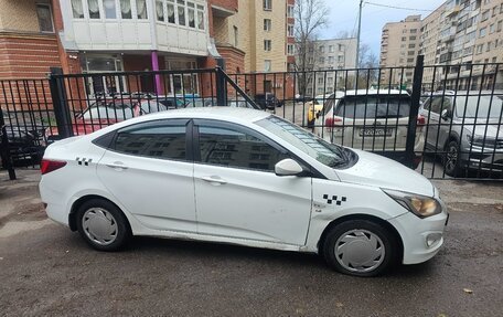 Hyundai Solaris II рестайлинг, 2016 год, 570 000 рублей, 4 фотография