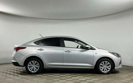 Hyundai Solaris II рестайлинг, 2021 год, 1 795 000 рублей, 4 фотография