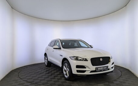 Jaguar F-Pace, 2018 год, 4 550 000 рублей, 3 фотография