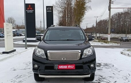 Toyota Land Cruiser Prado 150 рестайлинг 2, 2011 год, 2 588 900 рублей, 2 фотография