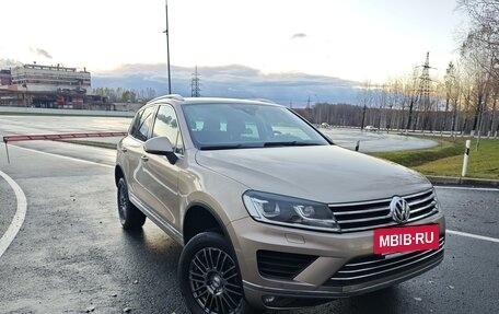 Volkswagen Touareg III, 2015 год, 3 295 000 рублей, 12 фотография