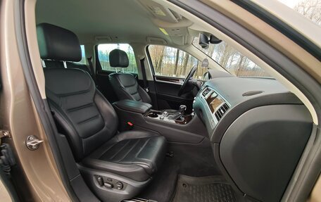 Volkswagen Touareg III, 2015 год, 3 295 000 рублей, 27 фотография