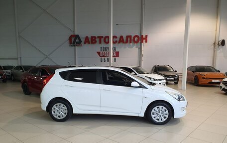 Hyundai Solaris II рестайлинг, 2014 год, 940 000 рублей, 4 фотография