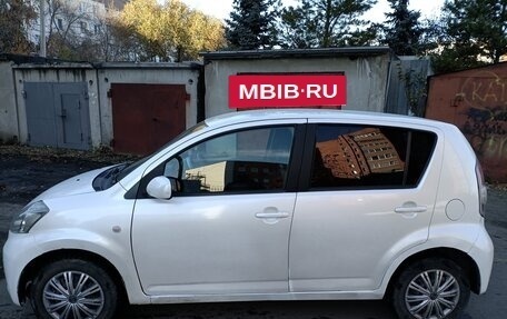 Toyota Passo III, 2004 год, 570 000 рублей, 7 фотография