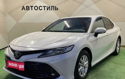 Toyota Camry, 2018 год, 2 399 000 рублей, 1 фотография