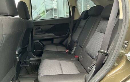 Mitsubishi Outlander III рестайлинг 3, 2018 год, 1 649 000 рублей, 6 фотография