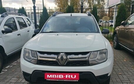 Renault Duster I рестайлинг, 2018 год, 990 000 рублей, 2 фотография