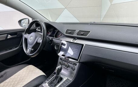 Volkswagen Passat B7, 2013 год, 1 184 000 рублей, 11 фотография