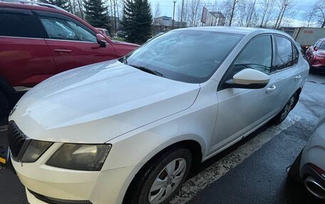 Skoda Octavia, 2018 год, 1 280 000 рублей, 2 фотография