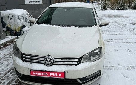 Volkswagen Passat B7, 2011 год, 1 020 000 рублей, 1 фотография