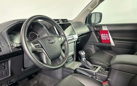 Toyota Land Cruiser Prado 150 рестайлинг 2, 2022 год, 6 825 000 рублей, 11 фотография