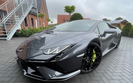 Lamborghini Huracán, 2024 год, 42 500 000 рублей, 1 фотография