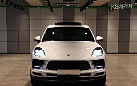 Porsche Macan I рестайлинг, 2021 год, 6 170 000 рублей, 2 фотография