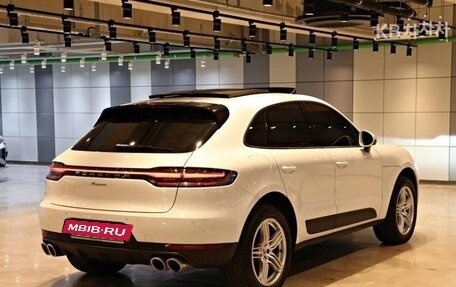 Porsche Macan I рестайлинг, 2021 год, 6 170 000 рублей, 4 фотография