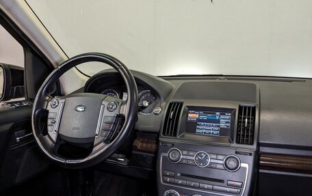 Land Rover Freelander II рестайлинг 2, 2013 год, 1 800 000 рублей, 25 фотография