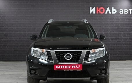 Nissan Terrano III, 2015 год, 1 275 000 рублей, 2 фотография