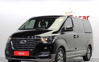 Hyundai Grand Starex Grand Starex I рестайлинг 2, 2020 год, 2 985 000 рублей, 1 фотография