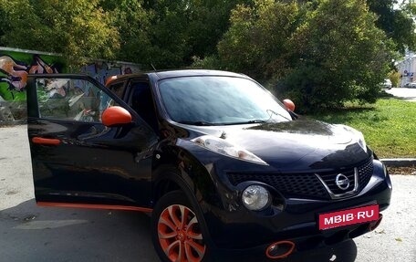 Nissan Juke II, 2014 год, 1 250 000 рублей, 2 фотография