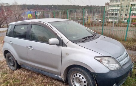 Toyota Ist II, 2002 год, 250 000 рублей, 2 фотография