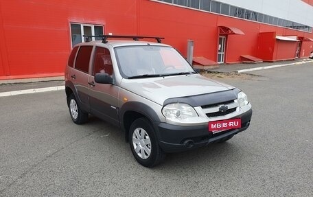 Chevrolet Niva I рестайлинг, 2009 год, 490 000 рублей, 3 фотография