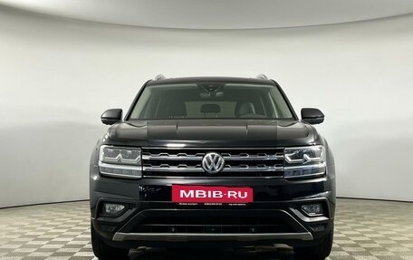 Volkswagen Teramont I, 2018 год, 2 885 000 рублей, 2 фотография