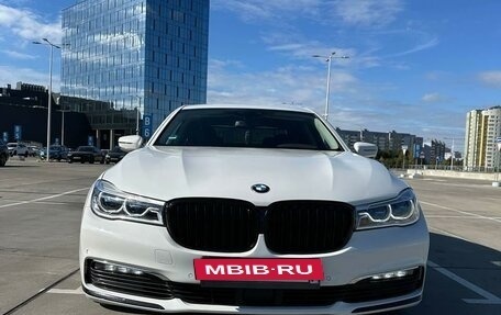 BMW 7 серия, 2018 год, 4 299 999 рублей, 2 фотография